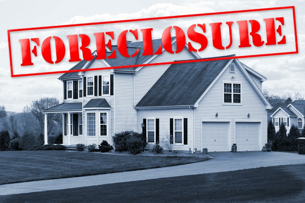 How to Buy a Foreclosure Home With No Money Down